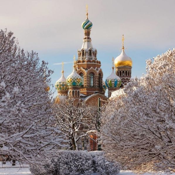 Снег и зима в городе, Спас на Крови