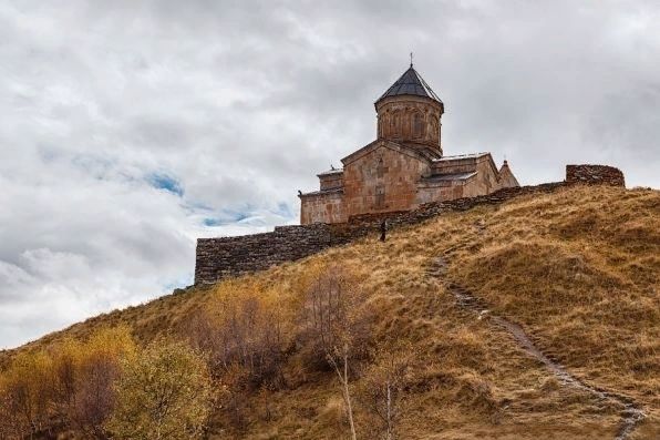 Гора Казбек Монастырь
