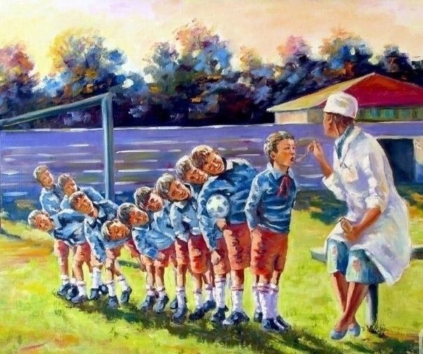 Лето, детский лагерь, мальчишки футболисты
