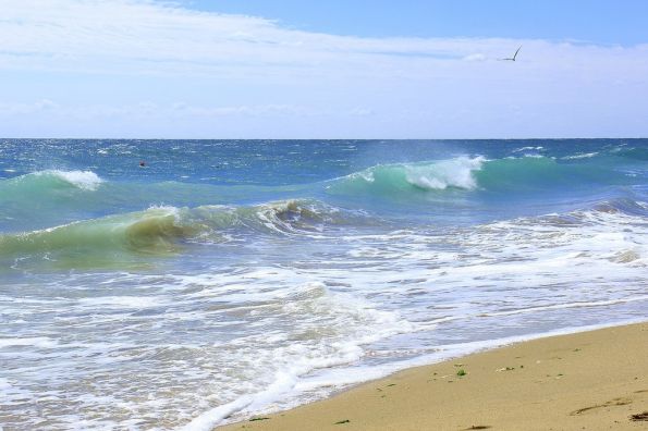 Море волнуется