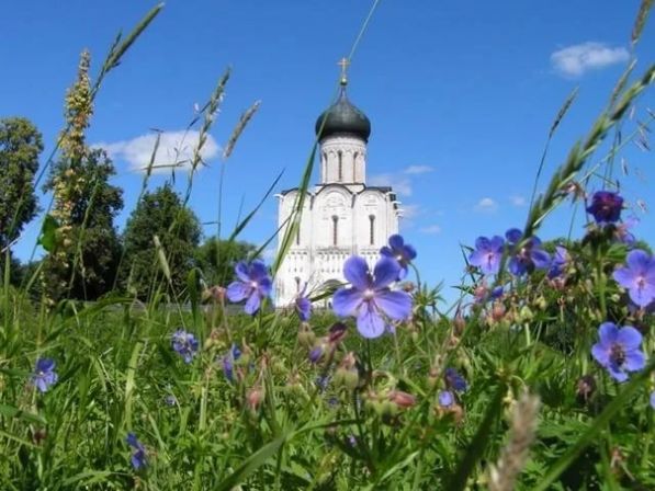 Церковь Покрова на Нерли, храм Покрова Богородицы на Нерли