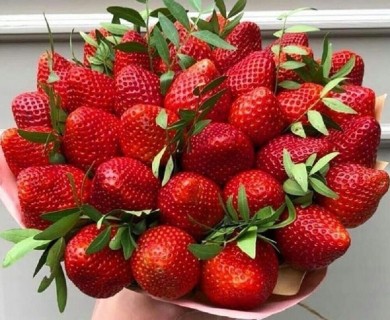 клубника букет
