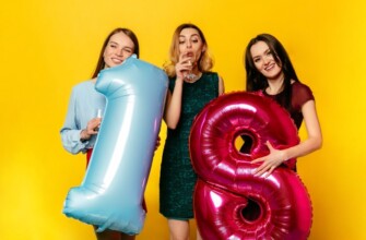 Поздравление с 18 летием